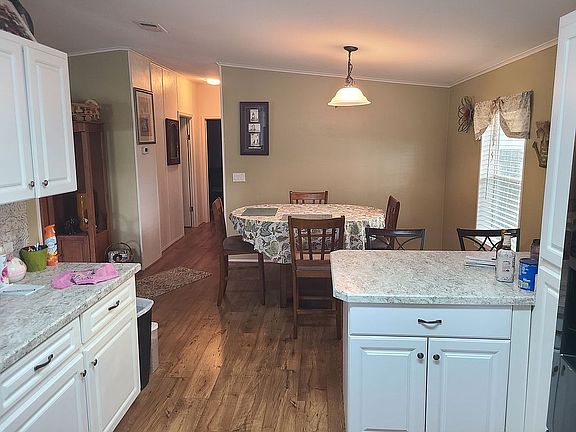 5th image of 36154 Dockside Pl