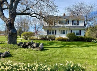 2947 Coloma Rd, Benton Harbor, MI 49022