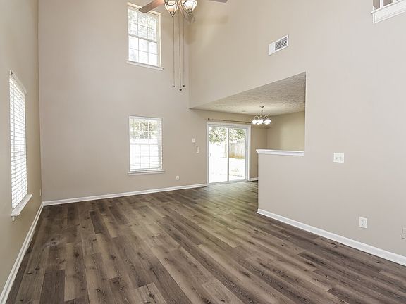 5th image of 186 Ilex Dr