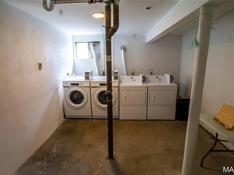 5349 Arsenal St #8 — Photo 10