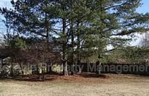 2nd image of 2673 Jack Rd