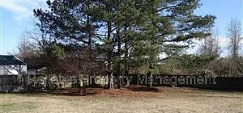 2nd image of 2673 Jack Rd