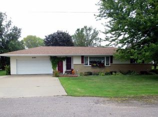 6093 Marshfield St, Auburndale, WI 54412