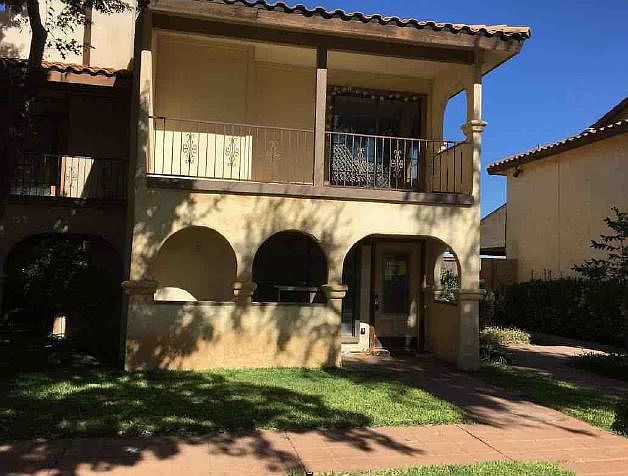 1st image of 2415 Idlewilde Dr
