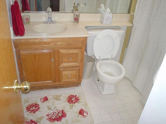 5th image of 11688 Starfish Ave