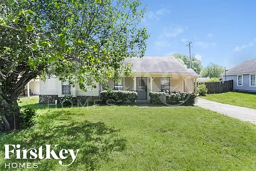 4877 Summitridge Dr Photo 1