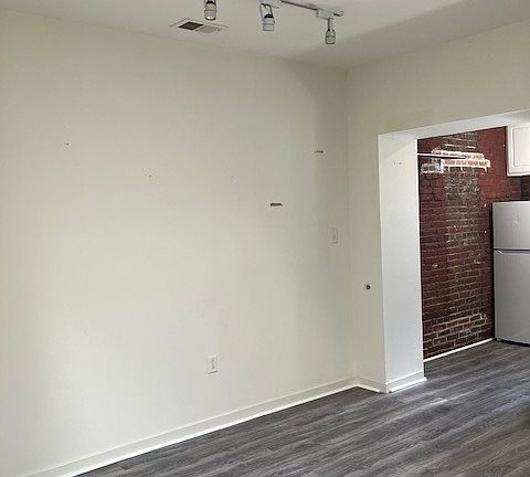 3rd image of 508 South St #301