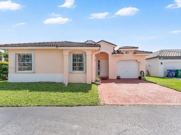 8021 SW 158th Pl, Miami, FL 33193