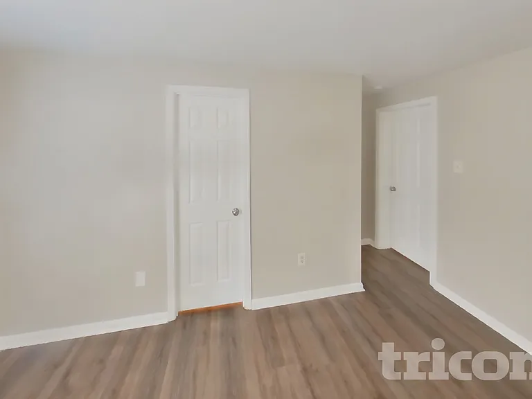 13 Craftsman Ct — Photo 6