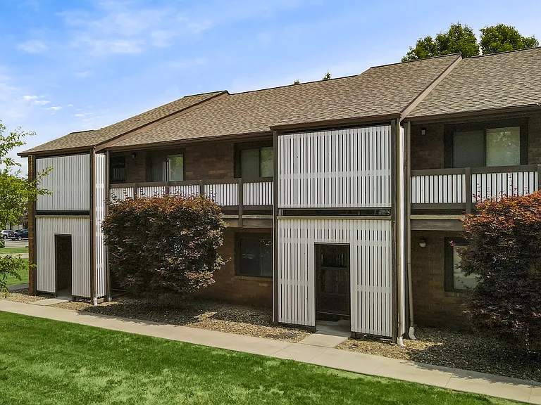 Greenridge Apartment Exterior
