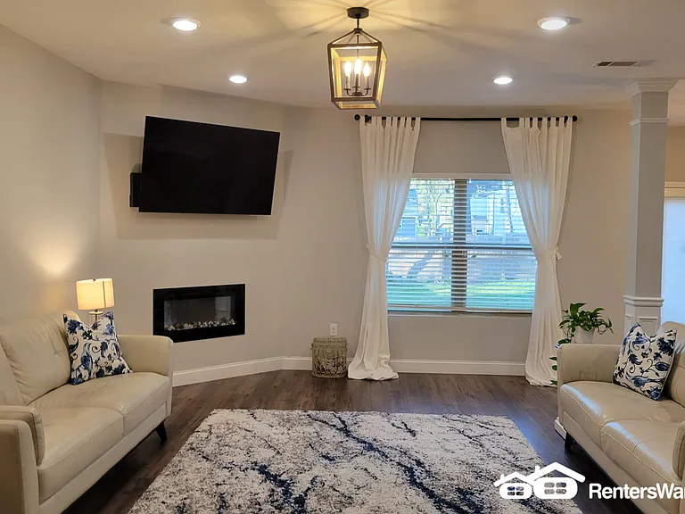 1911 Baker Rd NW — Photo 3