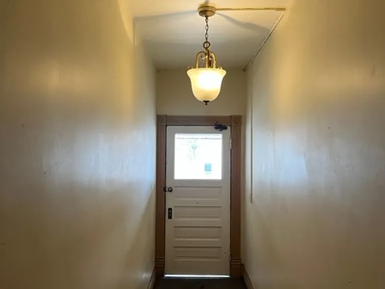 639 N 5th St #2 — Photo 3
