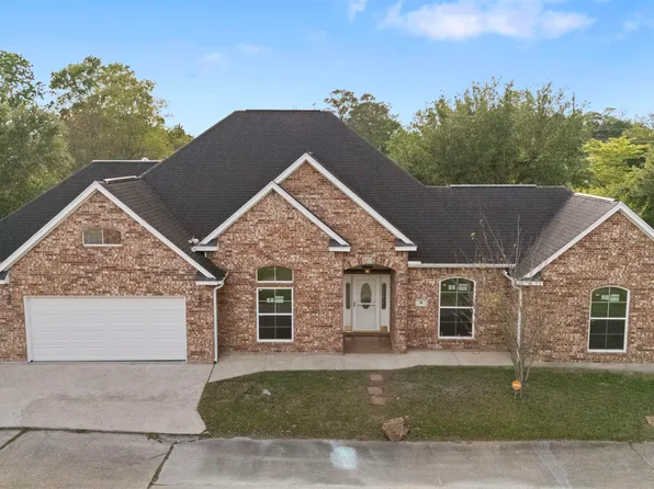 6 Howell Ct, Beaumont, TX 77706