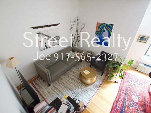 2nd image of 160 W 76th St APT 2B