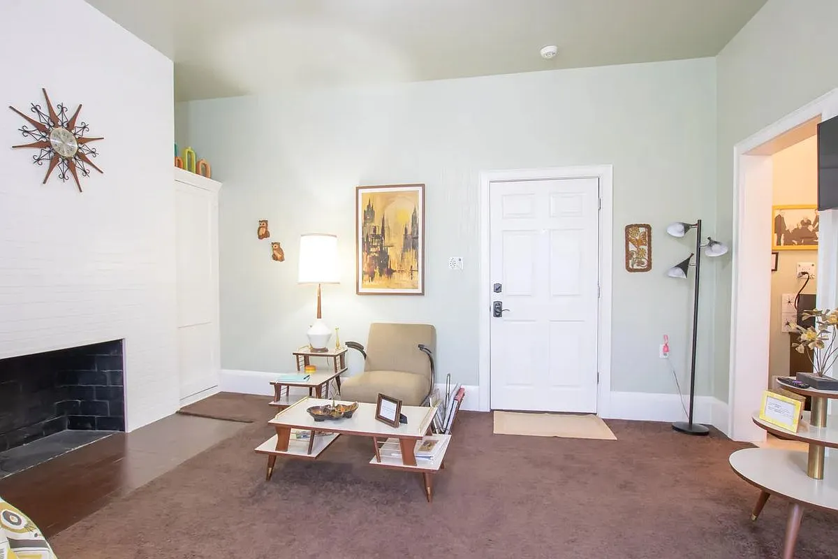 1 bed, 1.0 bath, 500 sqft, $800 — Photo 3