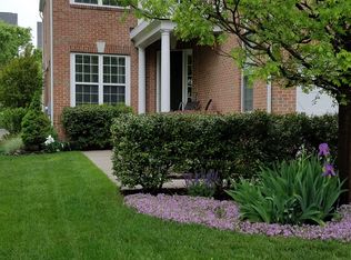 2449 Cypress Green Ln, Herndon, VA 20171