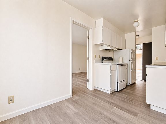 2nd image of 2540 College Ave #106