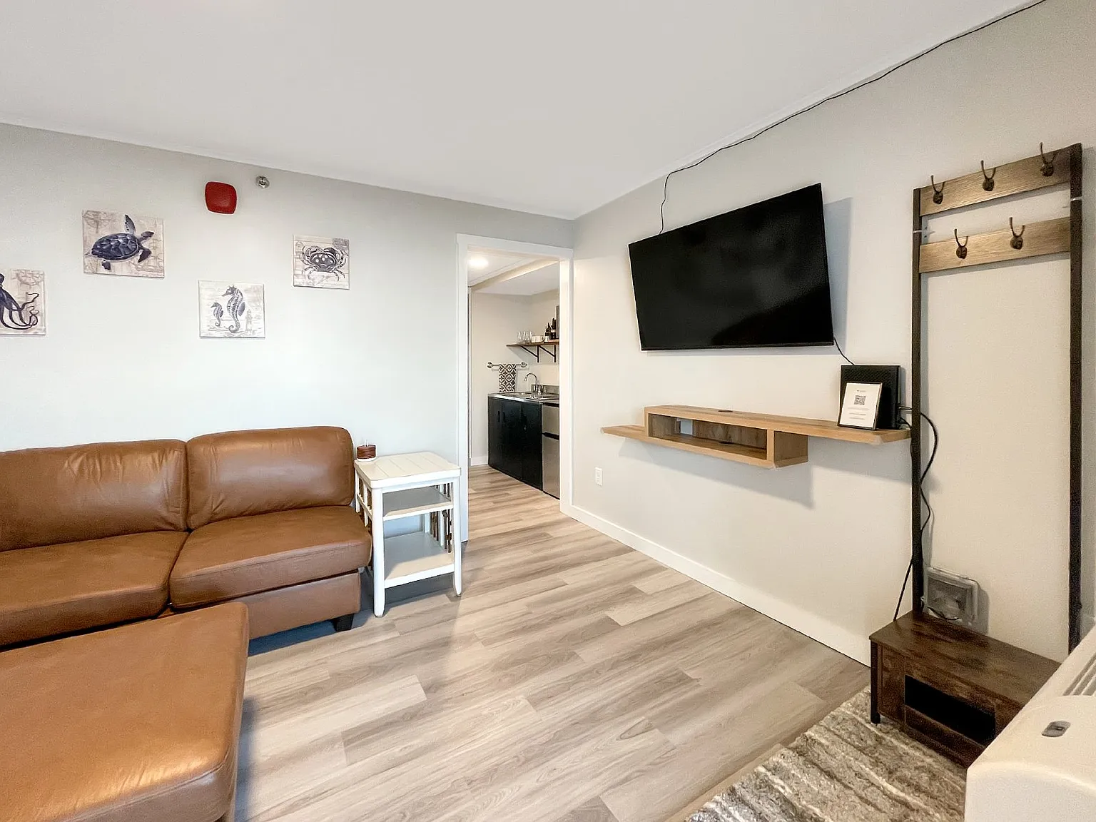 1 bed, 1.0 bath, 429 sqft, $1,700 — Photo 3