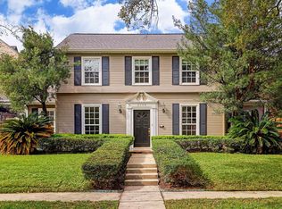 2106 Dunstan Rd, Houston, TX 77005