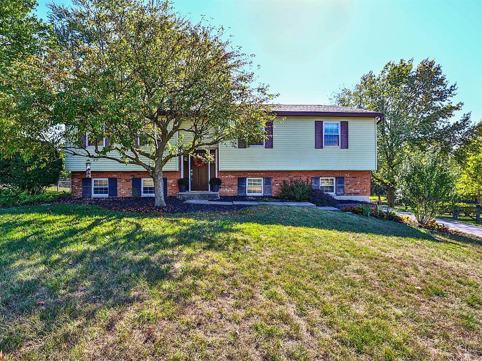 1st image of 7712 Whitehall Cir E