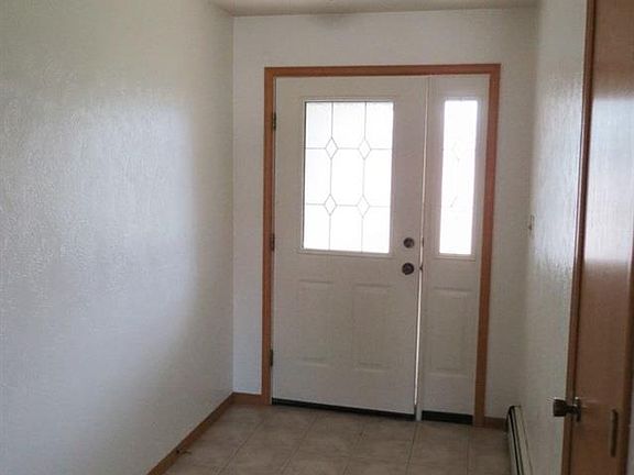2nd image of 1003 N 16th St E
