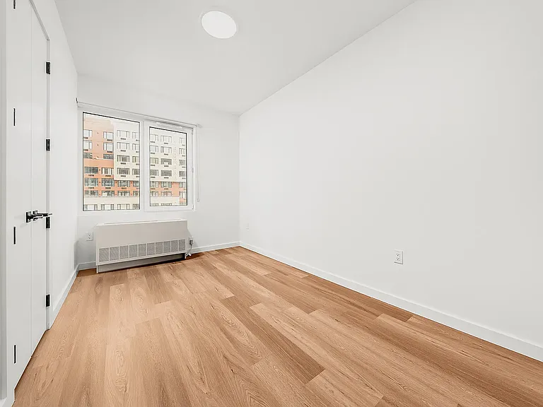 261 Grand Concourse #1716 — Photo 7