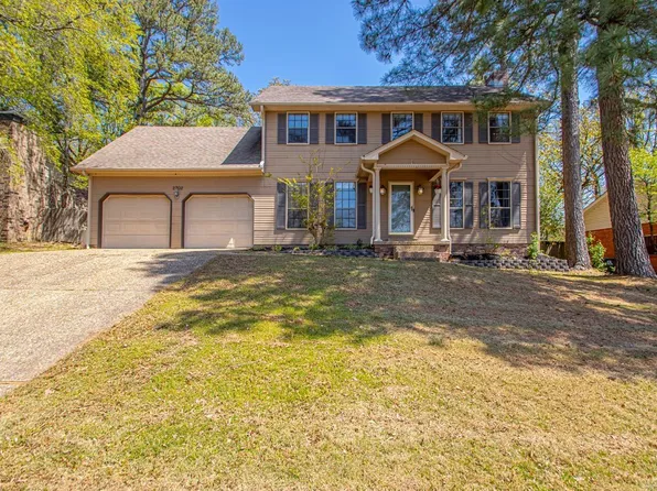 2702 Grist Mill Rd, Little Rock, AR 72227
