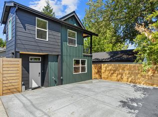 7713 34th Ave SW, Seattle, WA 98126
