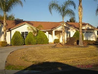 1st image of 17415 W Brook Dr