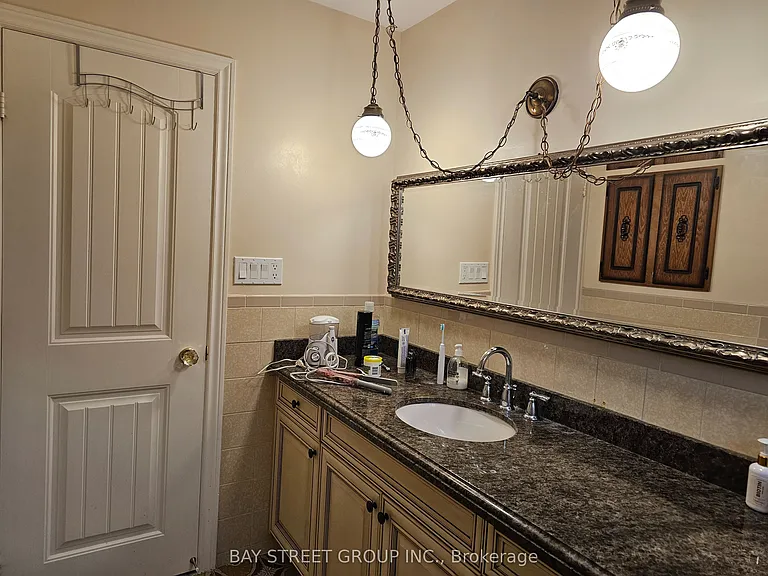29 Elmartin Dr — Photo 4