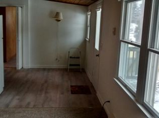 368 Rowley St, Agawam, MA 01001
