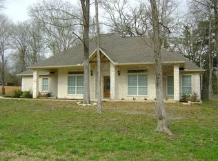 6572 Castenson Rd, Bryan, TX 77808
