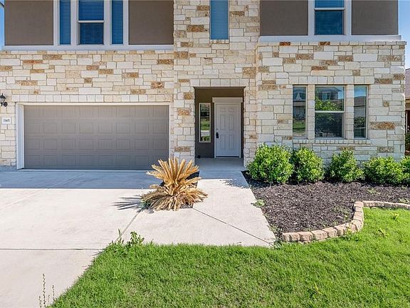 3rd image of 11401 River Plantation Dr