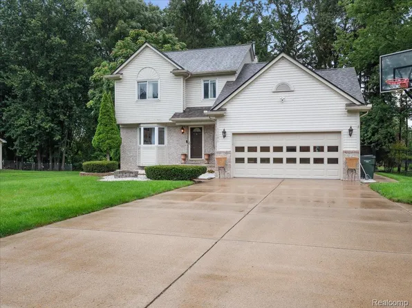 11171 25 Mile Rd, Utica, MI 48315