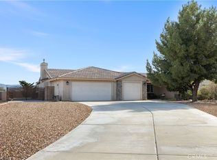 20301 Pima Rd, Apple Valley, CA 92308