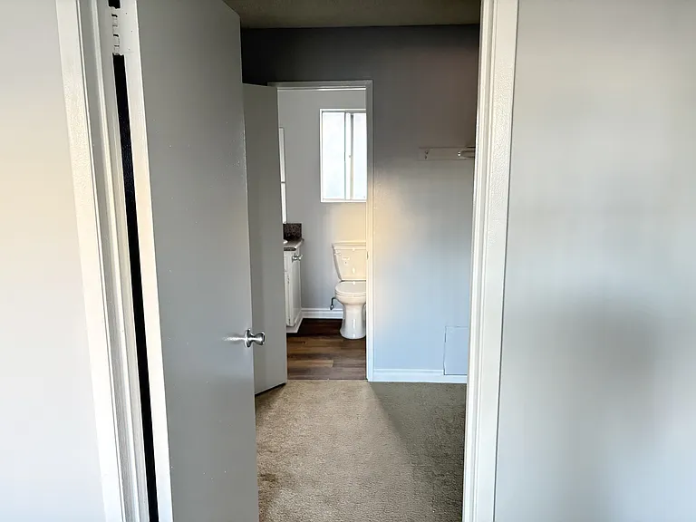 Park Villa Apartments — Photo 7