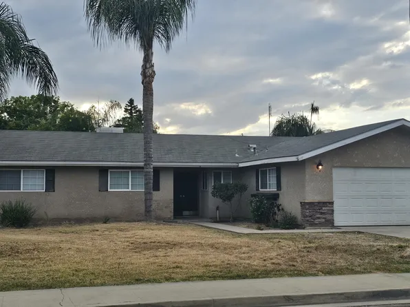 3211 S Vickie Court, Visalia, CA 93277