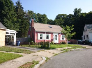 20 Bryant Rd, West Roxbury, MA 02132