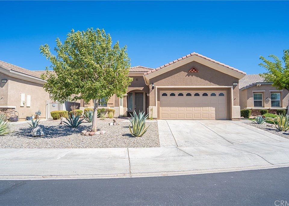 1st image of 10361 Glen Oaks Ln