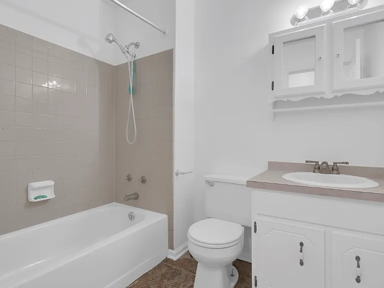 10205 Seatonville Rd — Photo 7