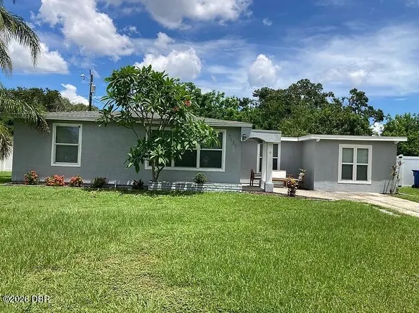 7131 Orpine Dr N, Saint Petersburg, FL 33702