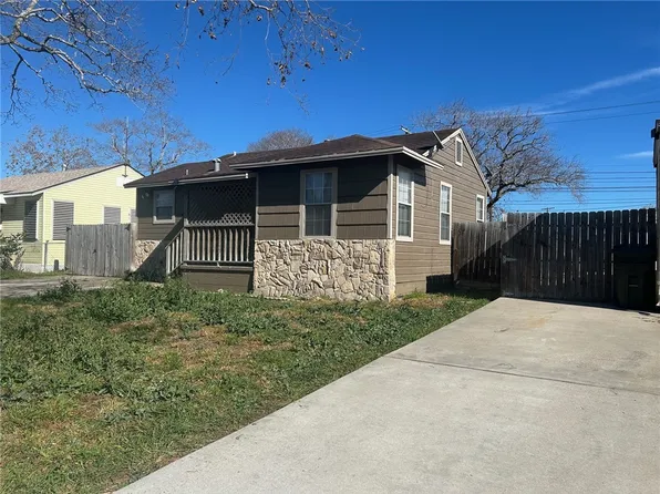 1546 Wynwood Dr, Corpus Christi, TX 78415