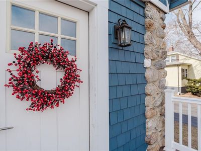 10 Abbott St, Cranston, RI, 02920