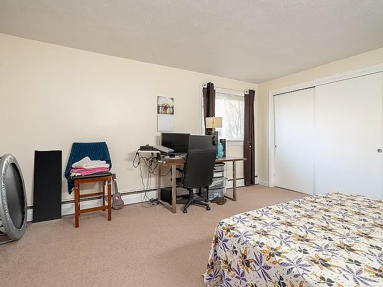 42 Lionel Ave #A — Photo 4
