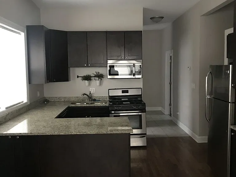 3501 W Cortland St — Photo 15