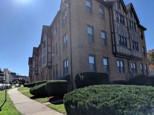 9 Vine St APT 102, New Britain, CT 06052