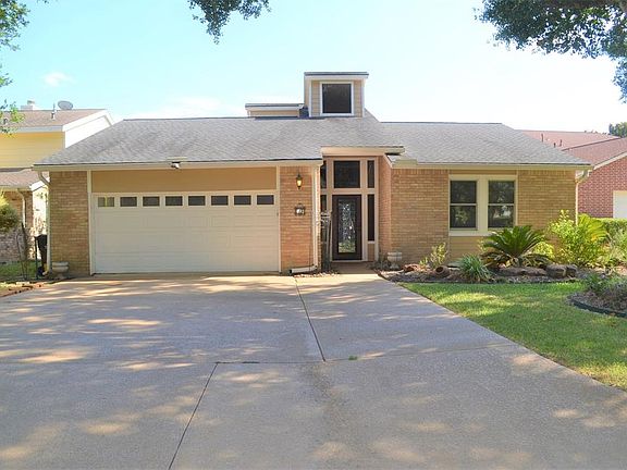 3rd image of 54 La Costa Dr