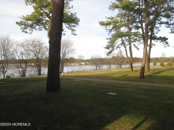 44C Cambridge Court, Lakewood, NJ 08701