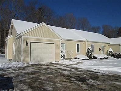 2nd image of 25 Cornfield Point