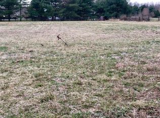 6208 Town Hall Rd, Belleville, IL 62223